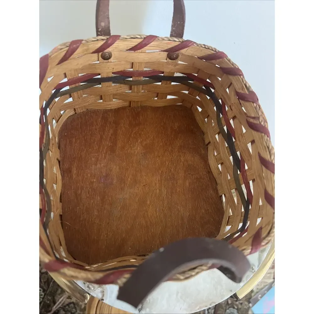 Vtg Amish Hand Woven Basket Enos Schrock Jerusalem OH 2001 Signed Wooden Base